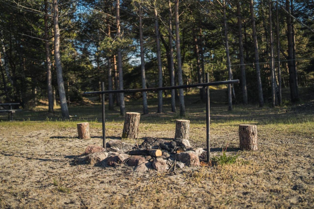 Miera Osta Pāvilosta Esterno foto